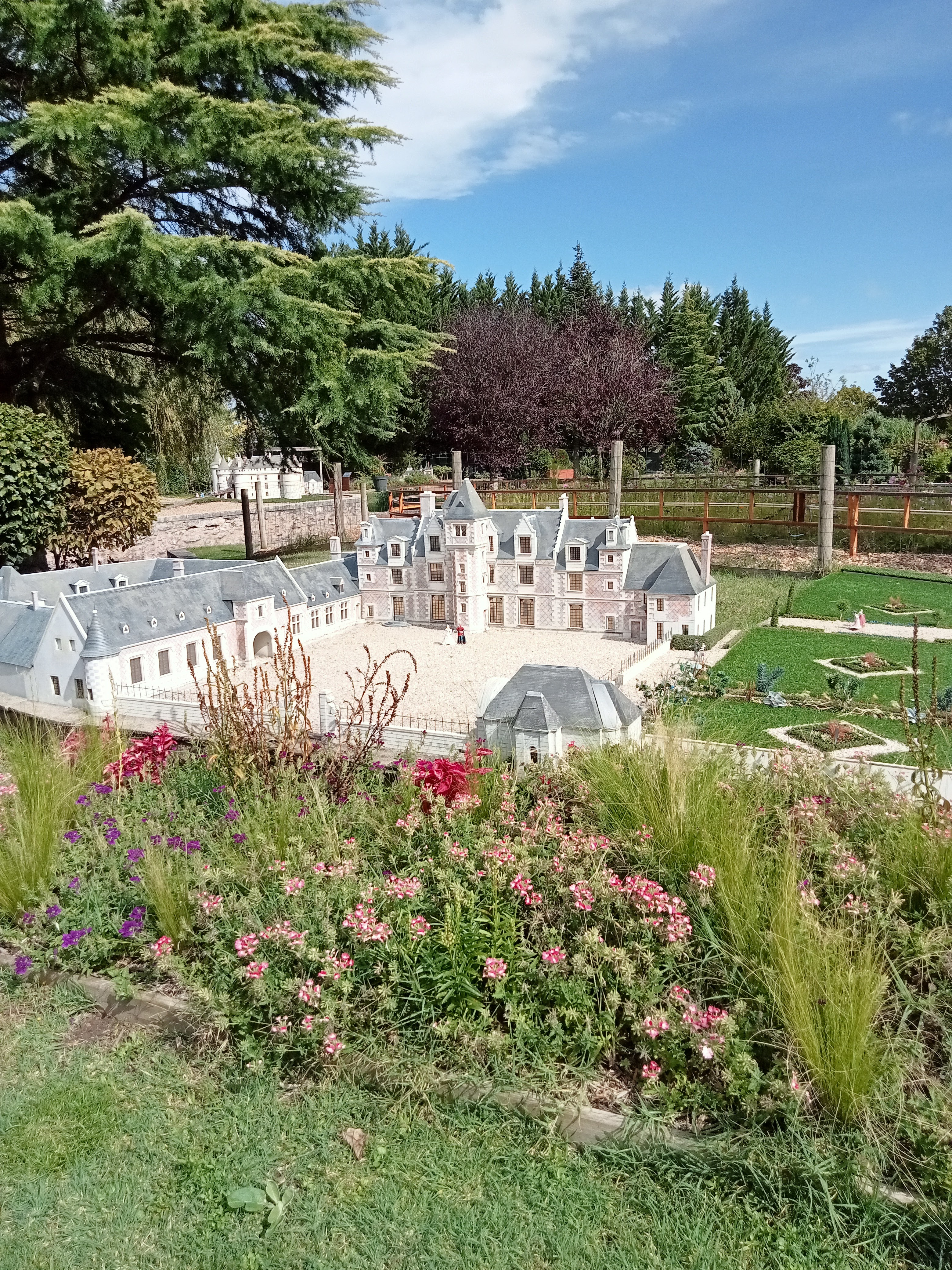 Photo n° 42 de l'avis de Alain.a fait le 29/09/2023 à 09:45