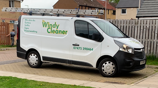 Kennys window and gutter cleaning services - House cleaning service