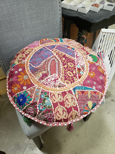 Thrift Store «Second Chances Thrift Store», reviews and photos, 49 Glendale Ave, Asheville, NC 28803, USA