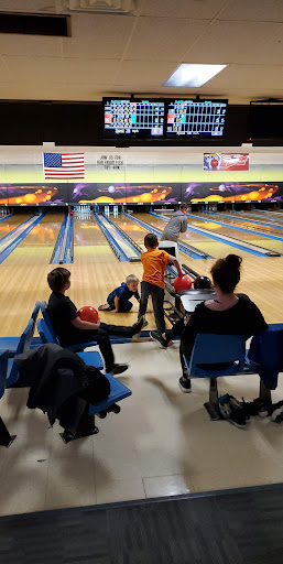 Bowling Alley «Parkway Bowling Lanes», reviews and photos, 509 N Park Ave, Fond du Lac, WI 54935, USA