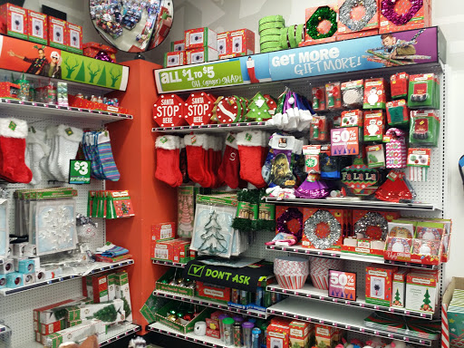 Variety Store «Five Below», reviews and photos, 13005 Lee Jackson Memorial Hwy, Fairfax, VA 22033, USA