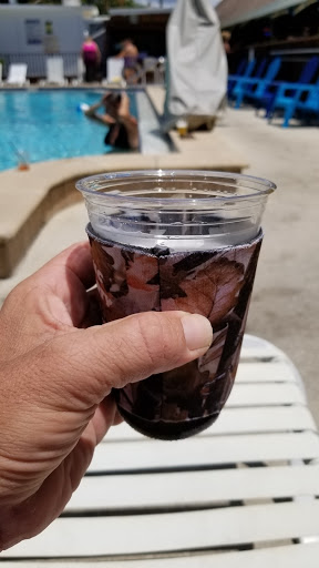 American Restaurant «Paradise Tiki Hut Restaurant and Bar», reviews and photos, 1502 Miramar St, Cape Coral, FL 33904, USA