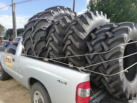 Taller mecánico y gomería