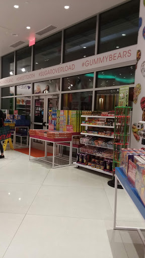 Outlet Mall «Tanger Outlet Daytona», reviews and photos, 1100 Cornerstone Blvd, Daytona Beach, FL 32117, USA