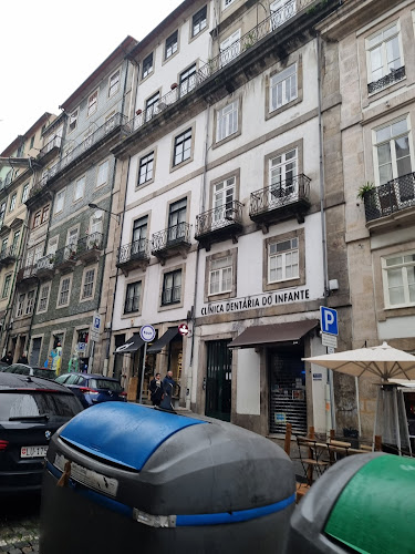 Clínica Dentária do Infante Número de telefone