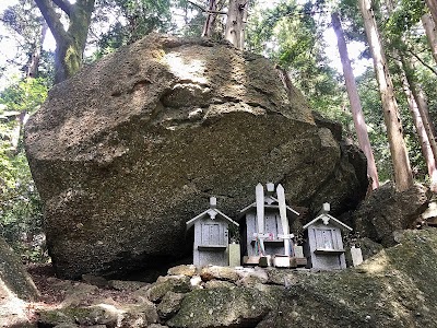 不動山の巨石