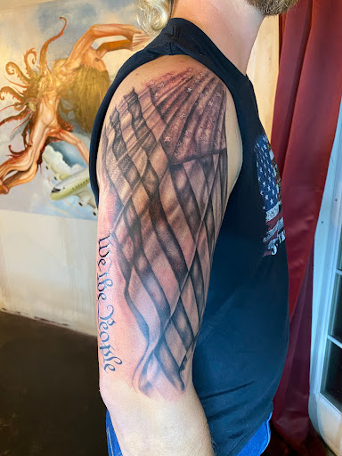 Tattoo Shop «Studio Thirteen Tattoo», reviews and photos, 100 Harrison St, Cocoa, FL 32922, USA