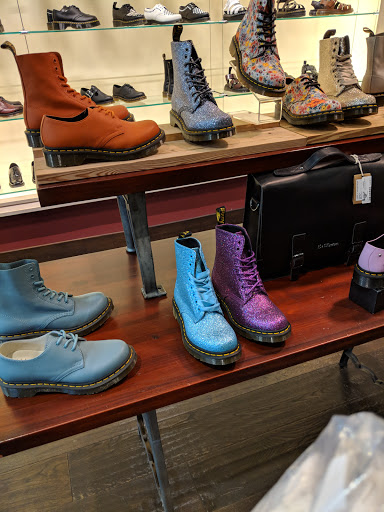 Clothing Store «The Dr. Martens Store», reviews and photos, 1527 4th Ave, Seattle, WA 98101, USA