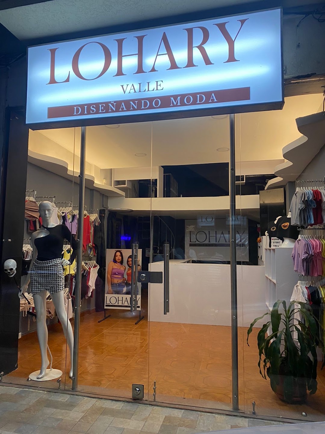lohary store