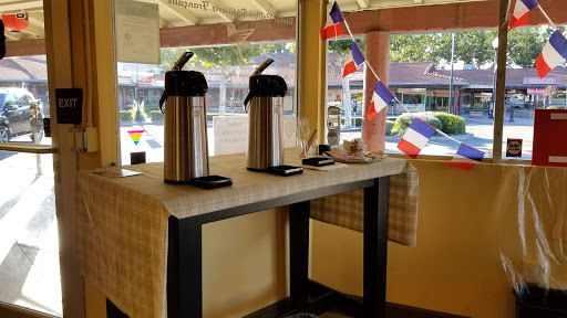 Shopping Mall «Pelton Shopping Center», reviews and photos, 110 Pelton Center Way, San Leandro, CA 94577, USA