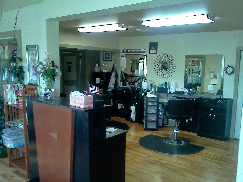 Instyle Family Hair Salon 22801