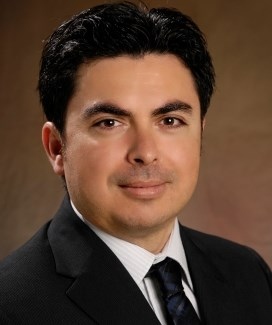 Dr. Efrain Castellanos Bahena