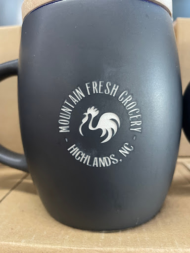 Hamburger Restaurant «Mountain Fresh Grocery Inc», reviews and photos, 521 Main St, Highlands, NC 28741, USA