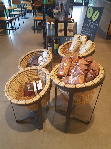 Coffee Shop «Starbucks», reviews and photos, 103 Mitchelle Dr, Hendersonville, NC 28792, USA