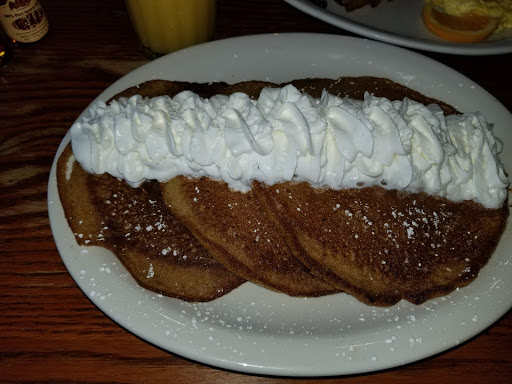 American Restaurant «Cracker Barrel Old Country Store», reviews and photos, 1240 NJ-73, Mt Laurel, NJ 08054, USA