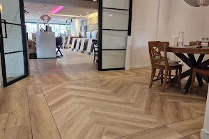 Easy Floor | PVC vloeren | trapbekleding image