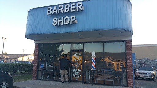 Barber Shop «Razor King Barber Shop», reviews and photos, 7554 Hwy 6 N, Houston, TX 77095, USA