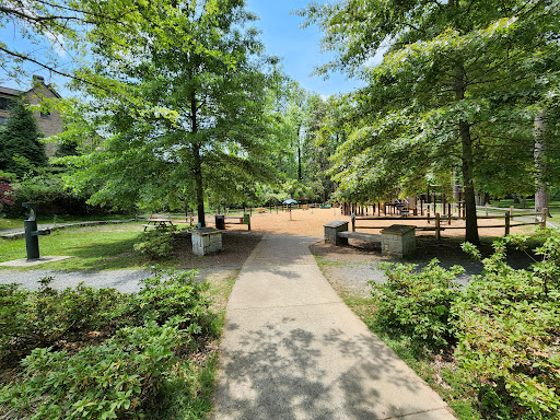 Park «Little Nancy Creek Park», reviews and photos, 4012 Peachtree Dunwoody Rd, Atlanta, GA 30342, USA