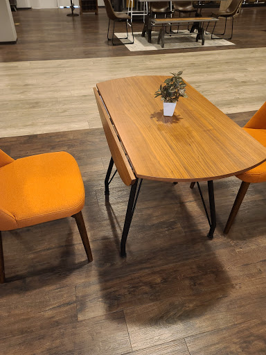 Furniture Store «Living Spaces - Glendale, AZ», reviews and photos, 6767 W Bell Rd, Glendale, AZ 85308, USA