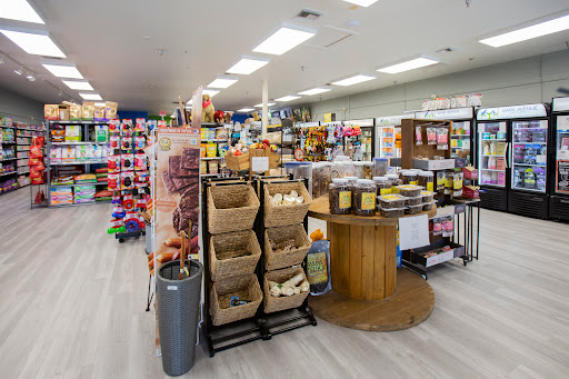 Pet Supply Store «Bark Avenue Pet Supply», reviews and photos, 3109 E McKellips Rd, Mesa, AZ 85213, USA