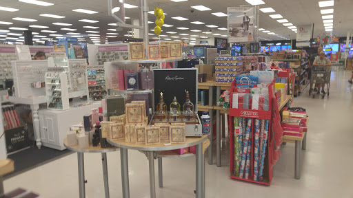 Department Store «MacDill Main Exchange», reviews and photos, 3108 N Boundary Blvd, Tampa, FL 33608, USA