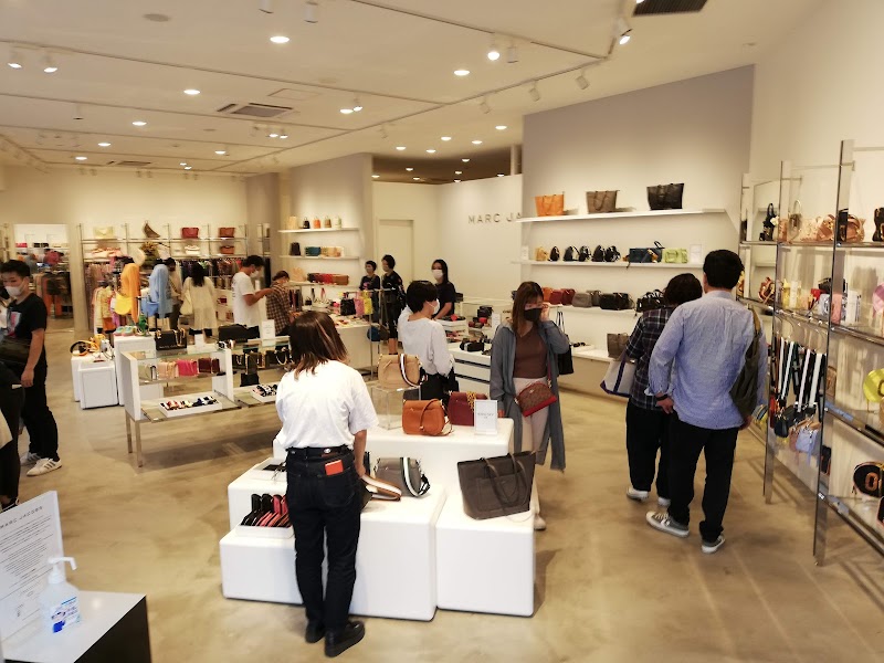 Hunting World 三井アウトレットパーク木更津 千葉県木更津市金田東 バッグ販売店 衣料品 グルコミ