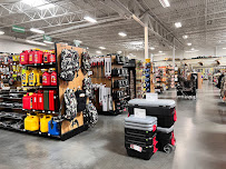 Sportsman's Warehouse