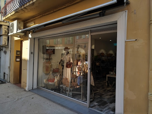 Magasin de chaussures La Méridienne Sarl Cogolin