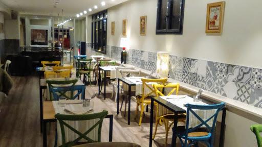 LaLoLa Restaurant Casual i Cafeteria