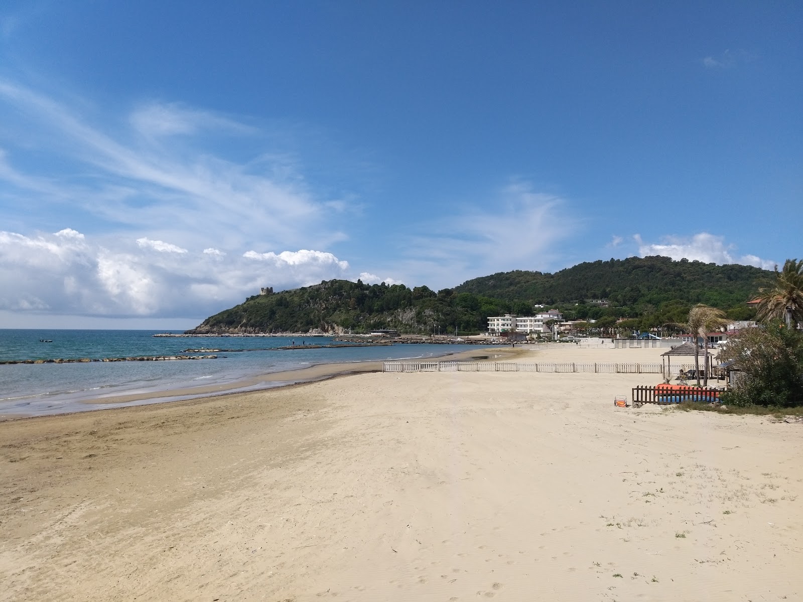 Foto di Scauri beach area del resort sulla spiaggia