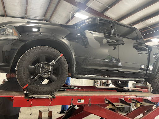 Auto Repair Shop «ATLAS TIRE & AUTOMOTIVE», reviews and photos, 1530 US-190, Covington, LA 70433, USA