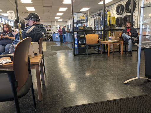 Tire Shop «Tireman Auto Service Centers», reviews and photos, 532 Illinois Ave, Maumee, OH 43537, USA