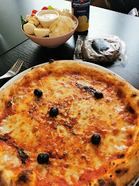 Pizza du Lou, Pizzeria napolitaine, Salades et jus Détox à Lille - n°5