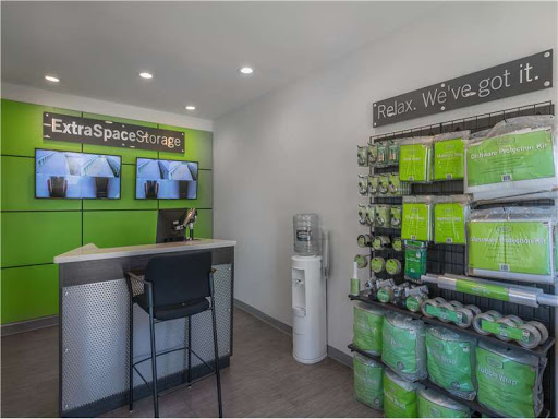 Storage Facility «Extra Space Storage», reviews and photos, 305 S Long Beach Blvd, Compton, CA 90221, USA