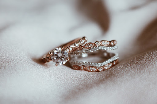 Jewelry Store «A&J Jewelers», reviews and photos, 1575 Scenic Hwy N #200, Snellville, GA 30078, USA