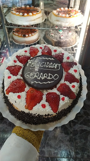 Pastelería Rodriguez fabricación propia en Talavera de la Reina, Toledo