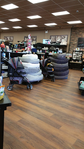 Pet Supply Store «Pet Valu», reviews and photos, 55 U.S. 9, Manalapan Township, NJ 07726, USA