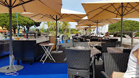 Atmosphère du La Voile Bleue - Restaurant Mandelieu-la-Napoule - n°5