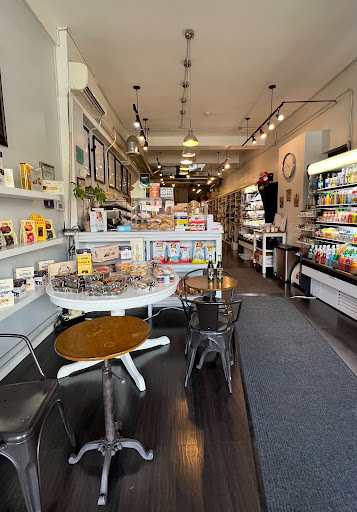 Gourmet Grocery Store «Cipollina Gourmet Italian Market», reviews and photos, 116-09 Queens Blvd, Forest Hills, NY 11375, USA