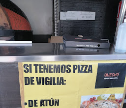Quecho Pizza a la Leña Sucursal Arbide photo