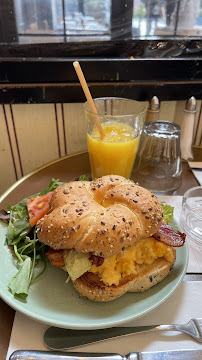 Hamburger du Restaurant Le Petit Crème à Paris - n°4