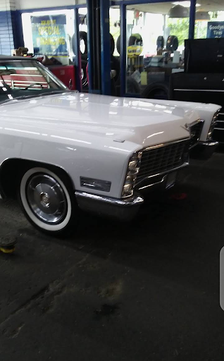 Auto Repair Shop «Auto Masters», reviews and photos, 17805 East 8 Mile Road, Eastpointe, MI 48021, USA