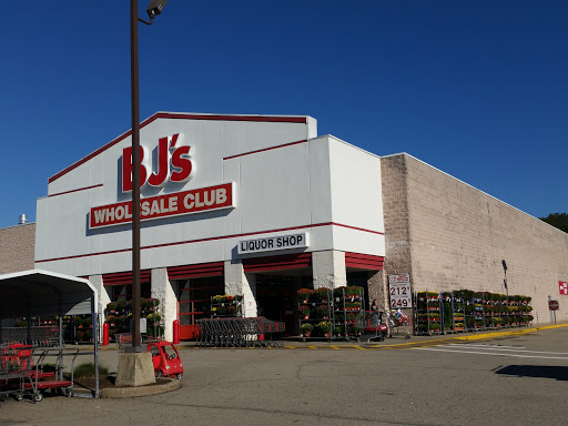 BJ’s Wholesale Club, 125 Cross Rd, Waterford, CT 06385, USA, 