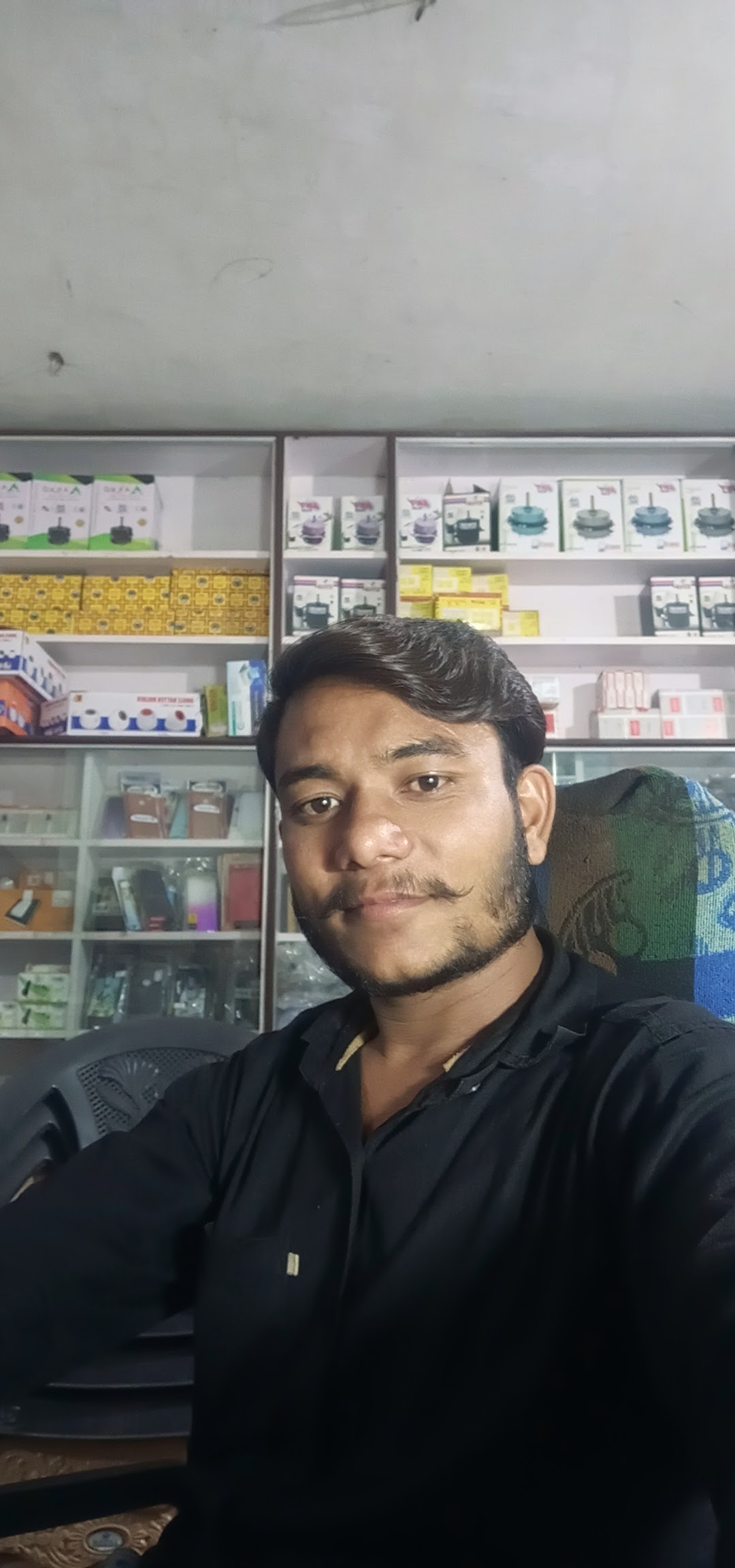 NAVEEN MOBILE