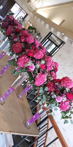 Florist «Misty Rose Flower Shop», reviews and photos, 792 SW Grove Ave #105, Port St Lucie, FL 34983, USA