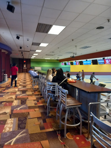 Bowling Alley «Wonder Bowl», reviews and photos, 66 Hathaway Rd, New Bedford, MA 02746, USA