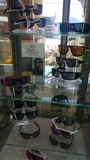 Optician «Chic Optique», reviews and photos, 2228 Wilton Dr, Wilton Manors, FL 33305, USA