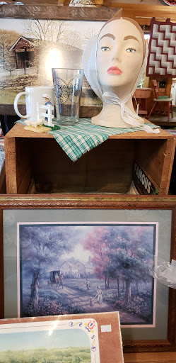 Tourist Attraction «Penna Dutch Gift Haus», reviews and photos, 93 Roadside Dr, Shartlesville, PA 19554, USA