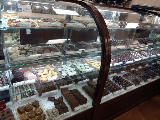 Dessert Shop «Kilwins», reviews and photos, 420 Broadway, Saratoga Springs, NY 12866, USA