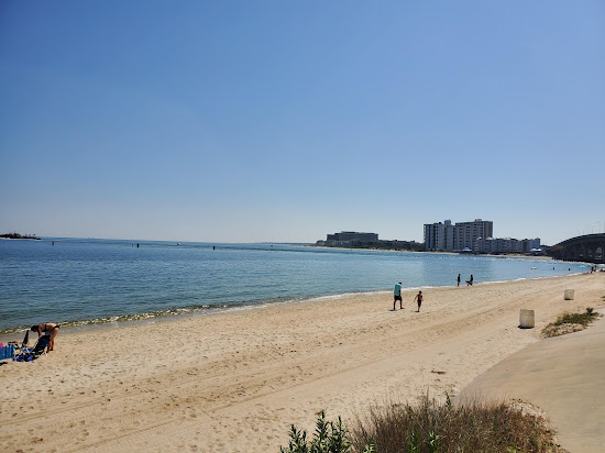Chic's beach